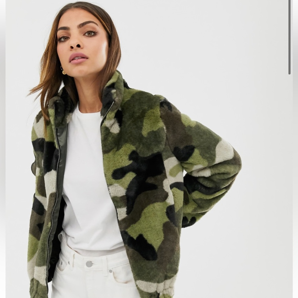 ASOS b.young fleece teddy camo coat size 36 or us8 warm, jacket‎